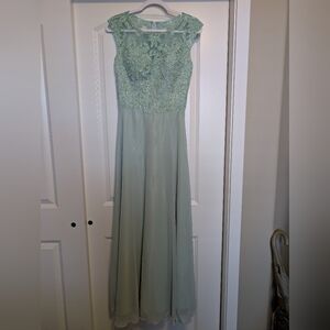 Elegant Mint Green Lace Maxi Dress